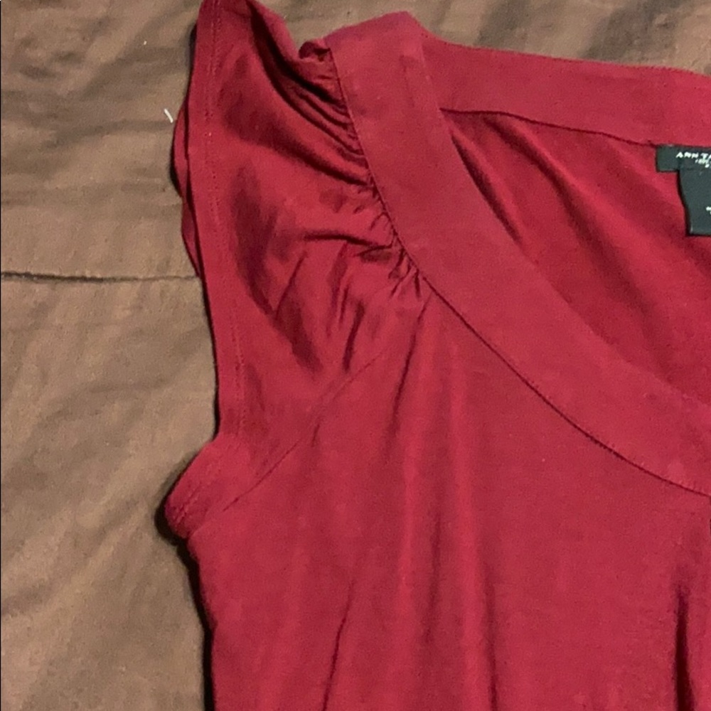 Women’s Pullover Top. Euc! - image 8